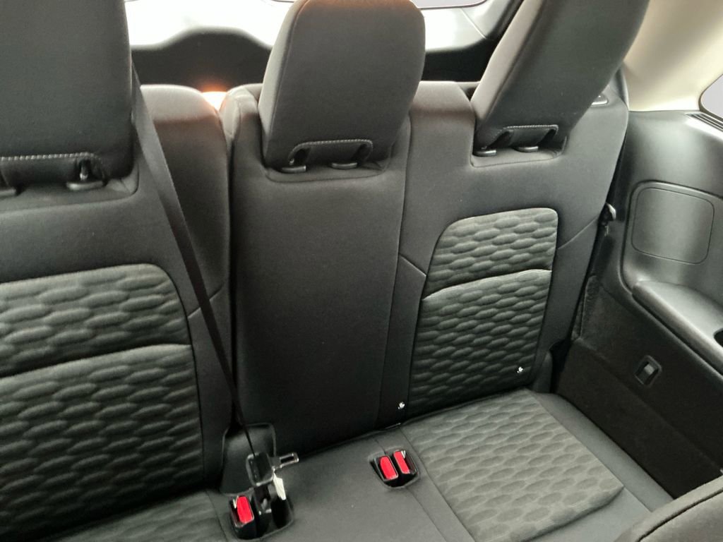 Used 2024 Nissan Pathfinder S w/ Cargo Package image 12