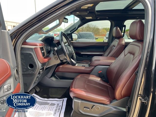 Used 2023 Ford Expedition Limited image 9