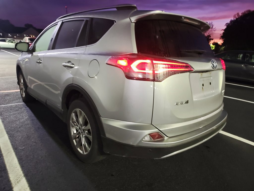 Used 2017 Toyota RAV4 Limited w/ Advanced Technology Package AWD/4WD image 5