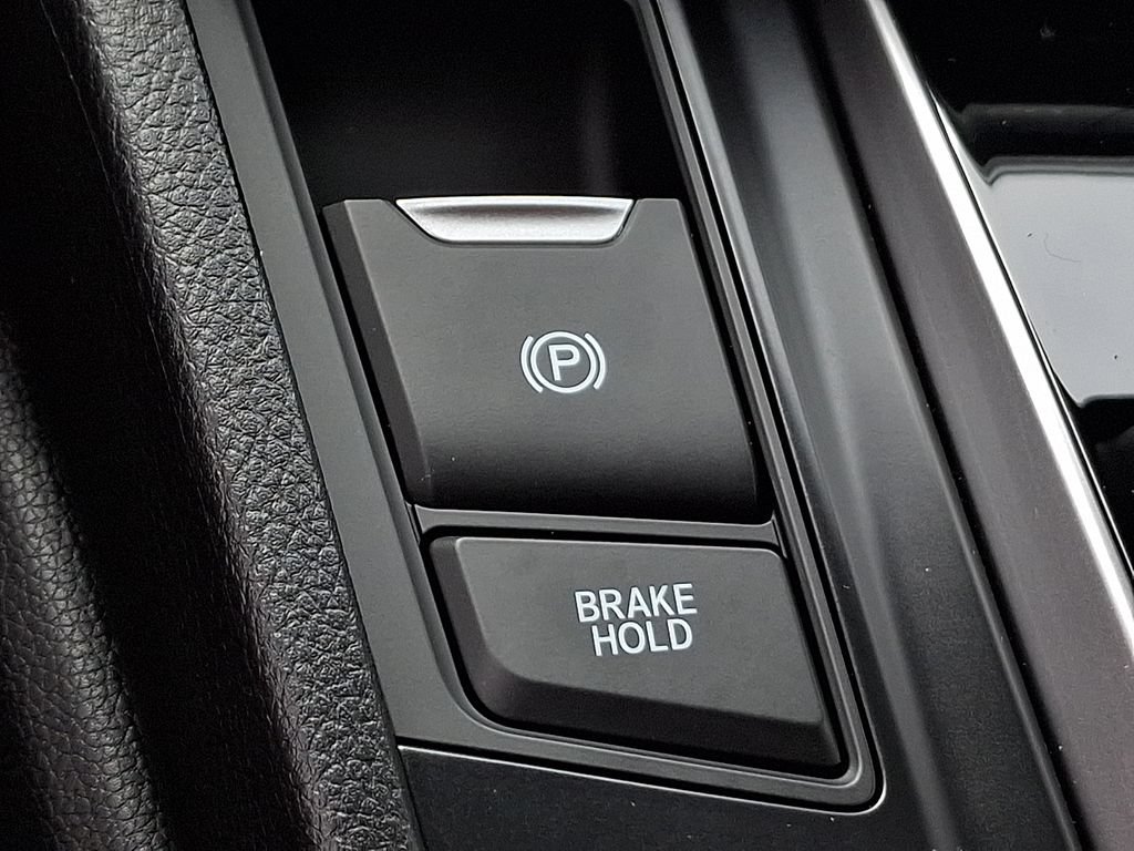 Used 2018 Honda CR-V Touring image 29