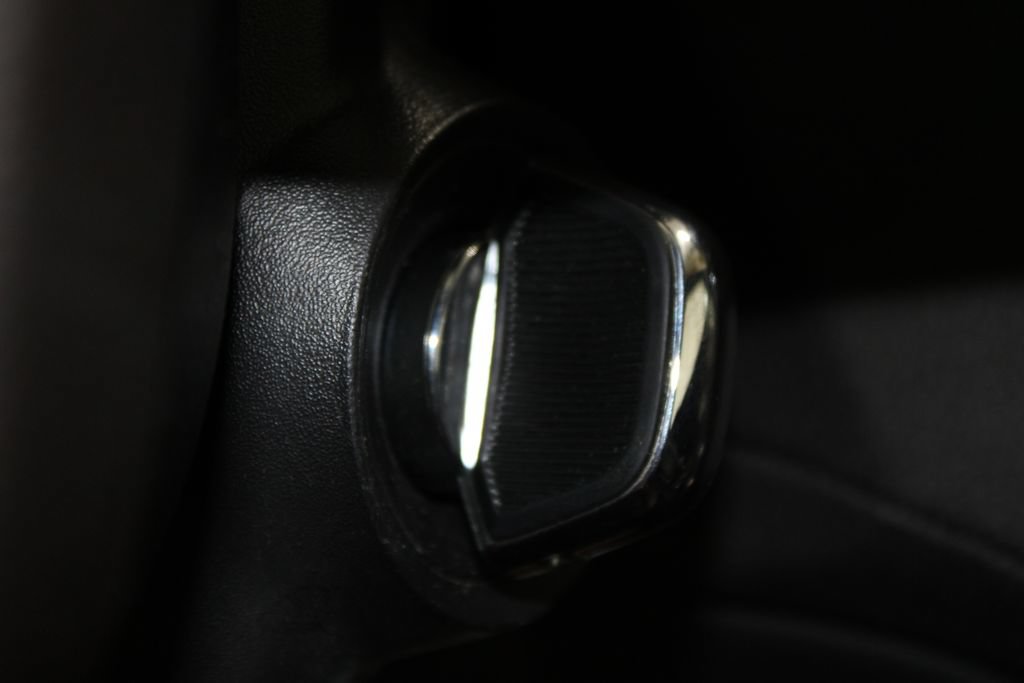 Used 2015 Cadillac CTS V RWD image 41
