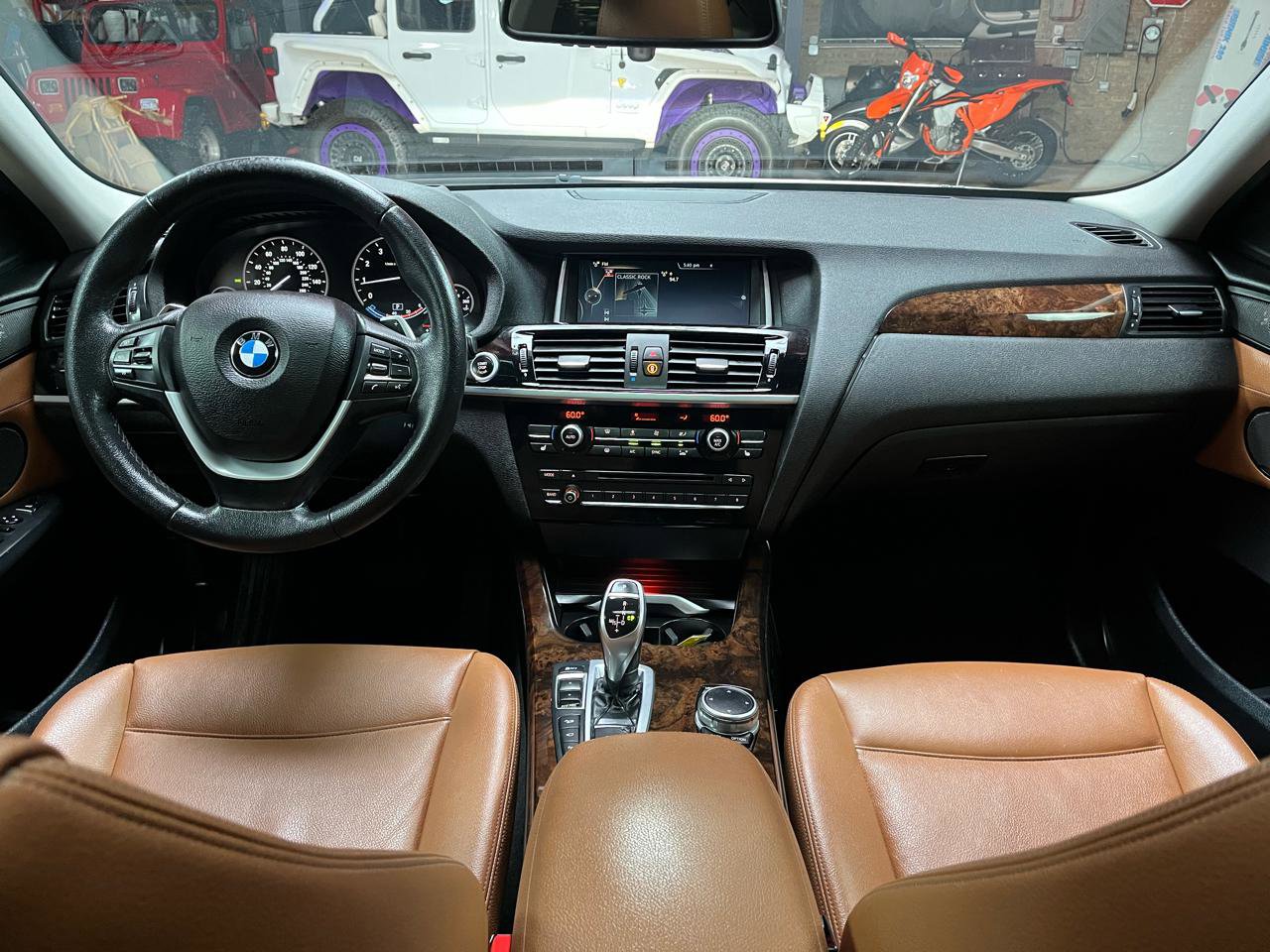 Used 2016 BMW X4 xDrive28i AWD/4WD image 9