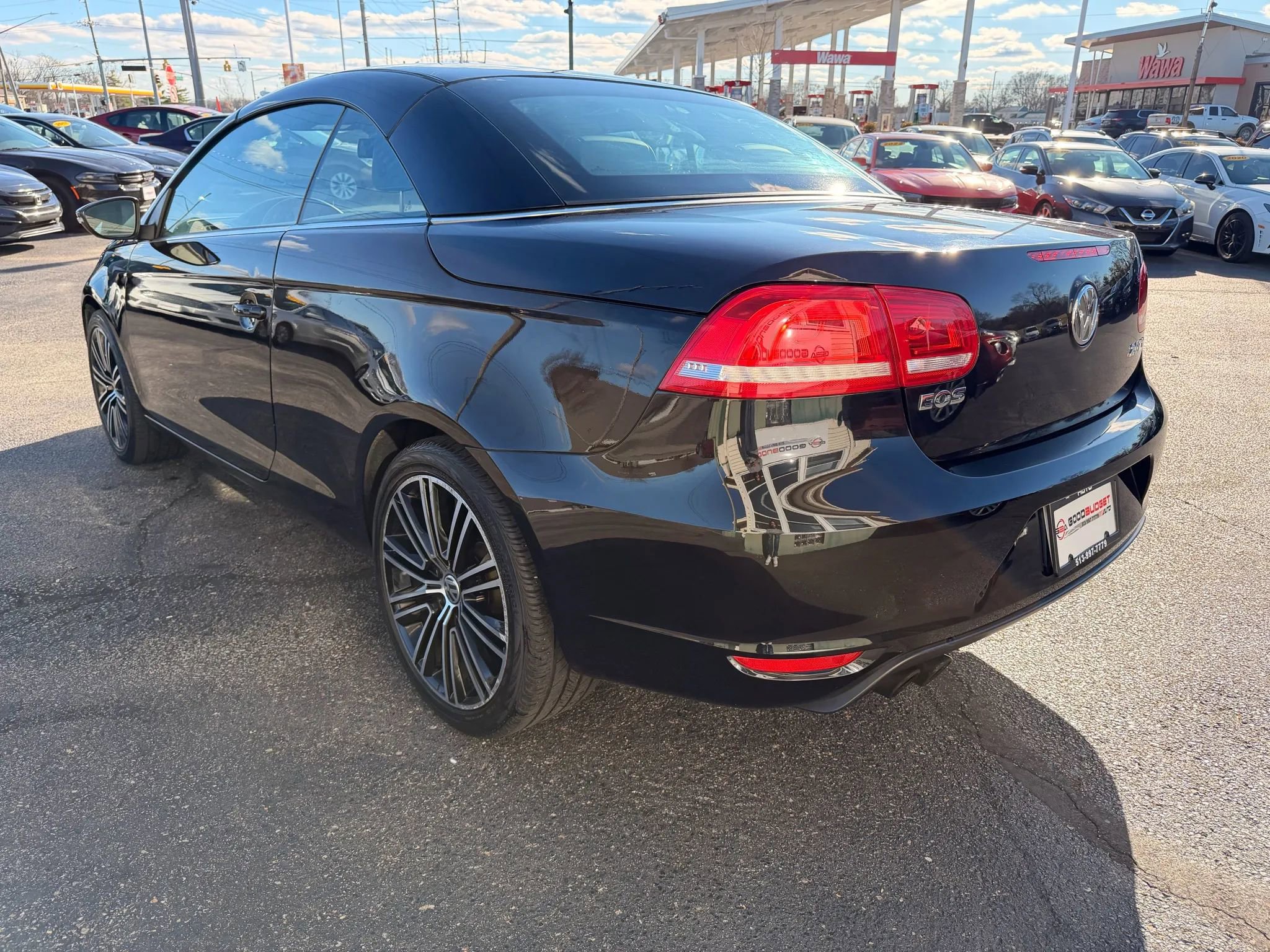 Used 2015 Volkswagen Eos Final Edition image 3