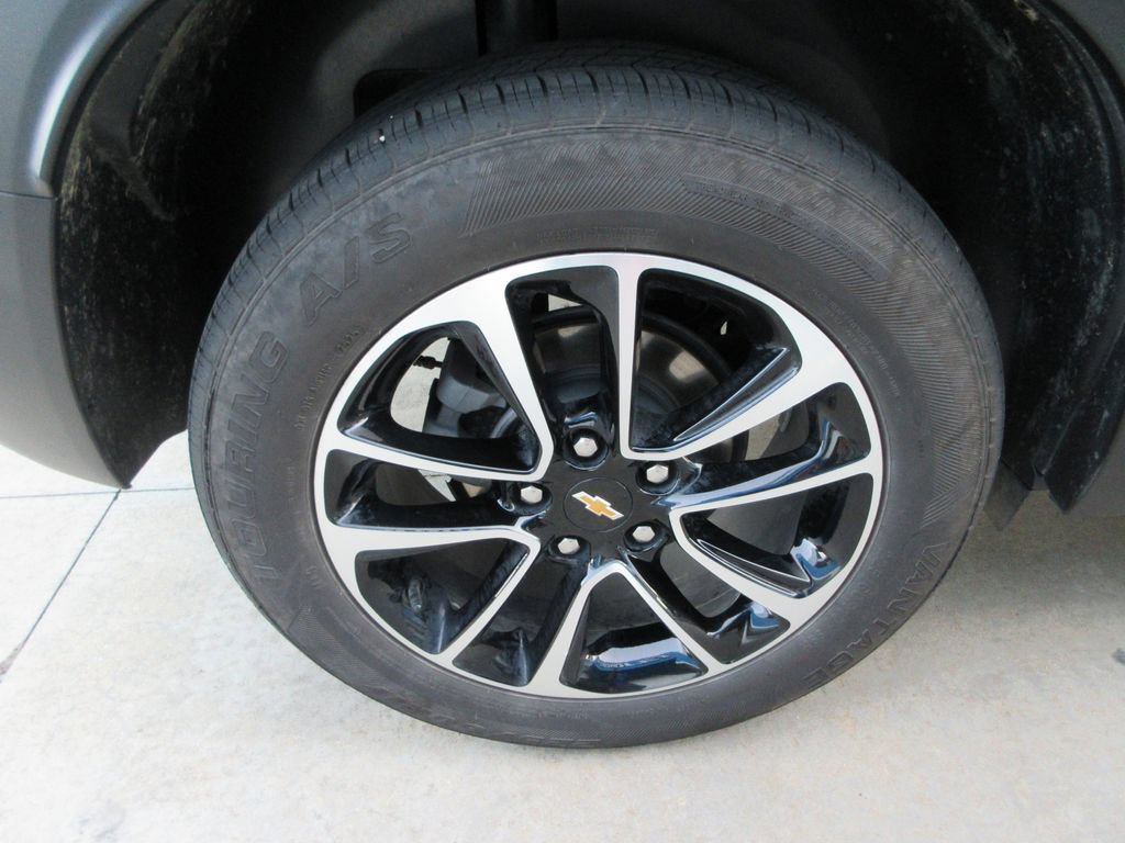 Certified 2025 Chevrolet TrailBlazer LT FWD image 9