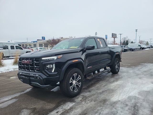Used 2023 GMC Canyon AT4 image 7