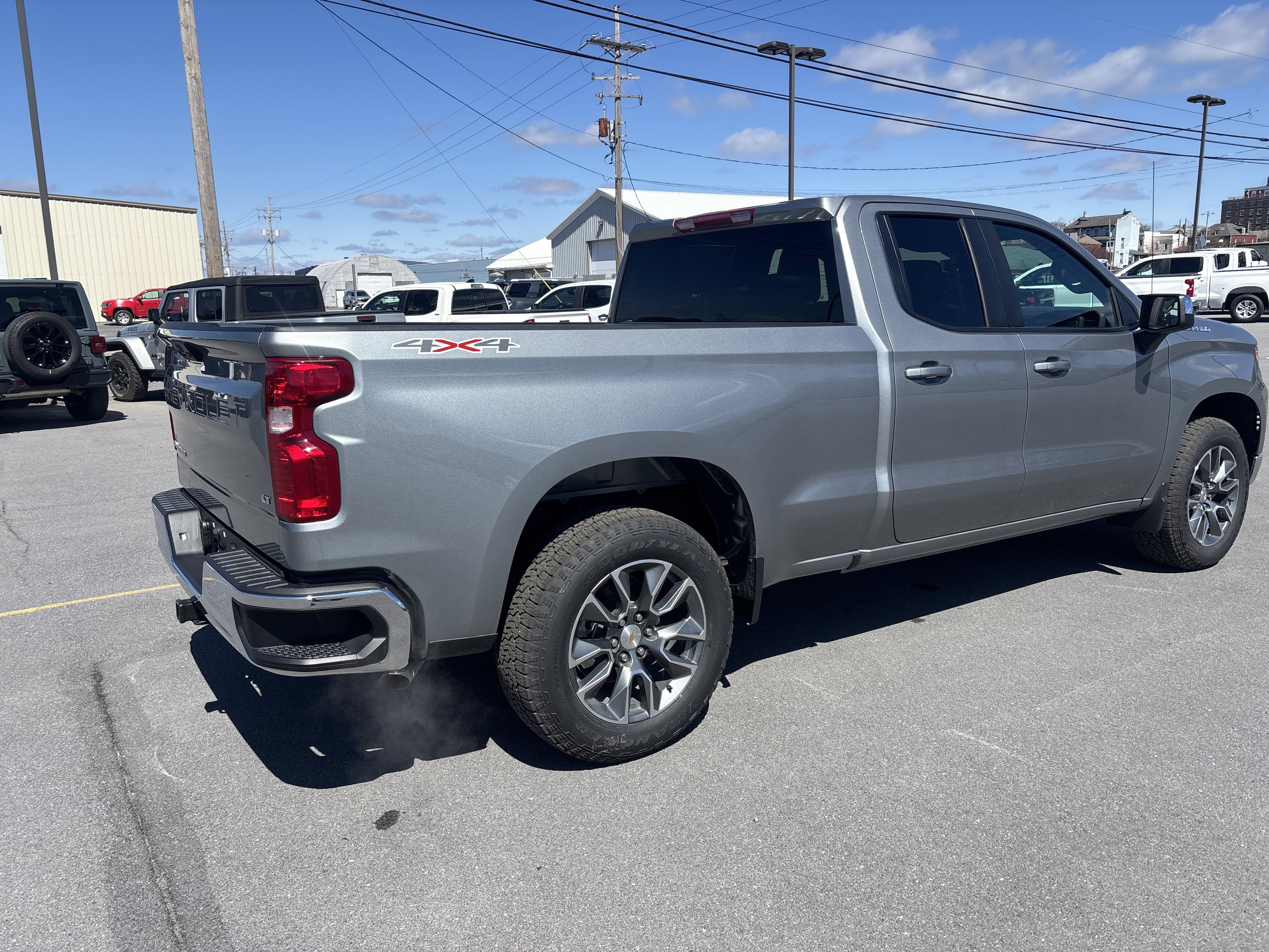 New 2026 Chevrolet Silverado 1500 LT image 3
