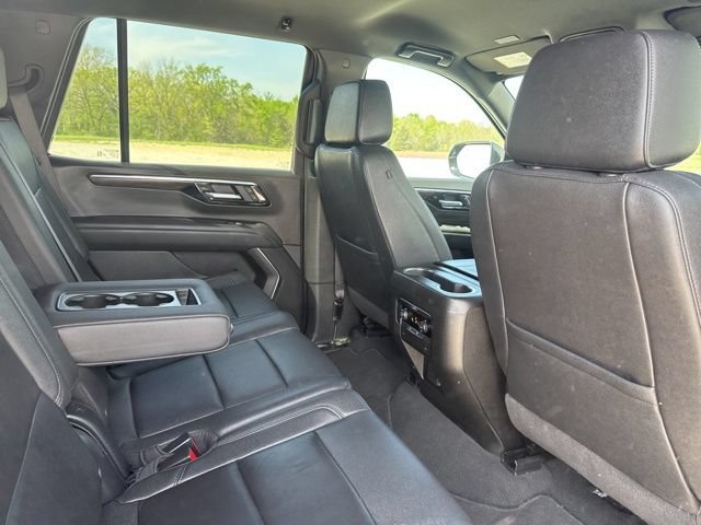 Used 2025 Chevrolet Tahoe LT AWD/4WD image 21