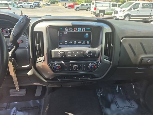 Used 2018 Chevrolet Silverado 1500 LT w/ All Star Edition AWD/4WD image 15