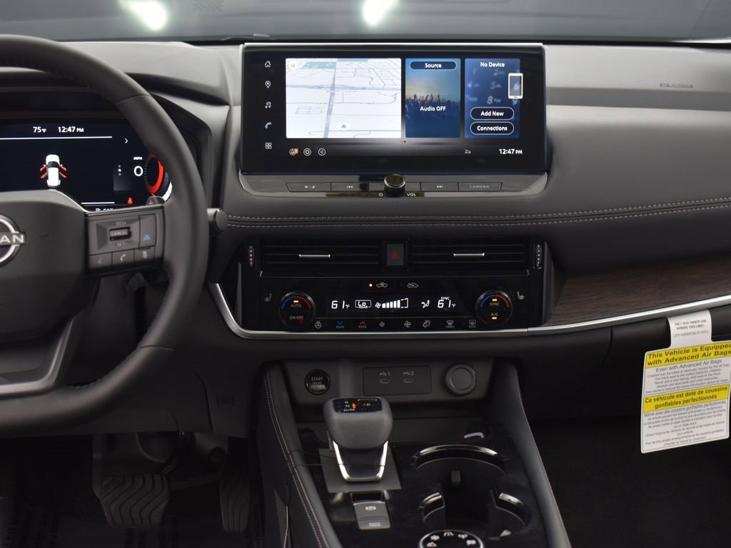 New 2026 Nissan Rogue Platinum image 14