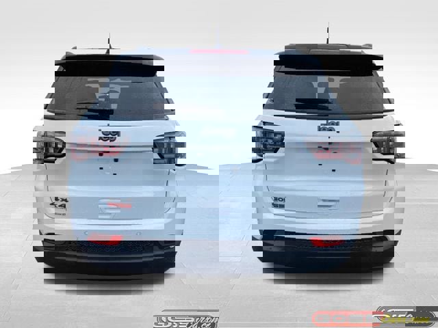 Certified 2026 Jeep Compass Limited image 4