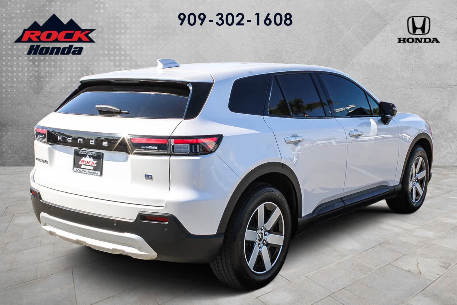 Used 2024 Honda Prologue EX image 6