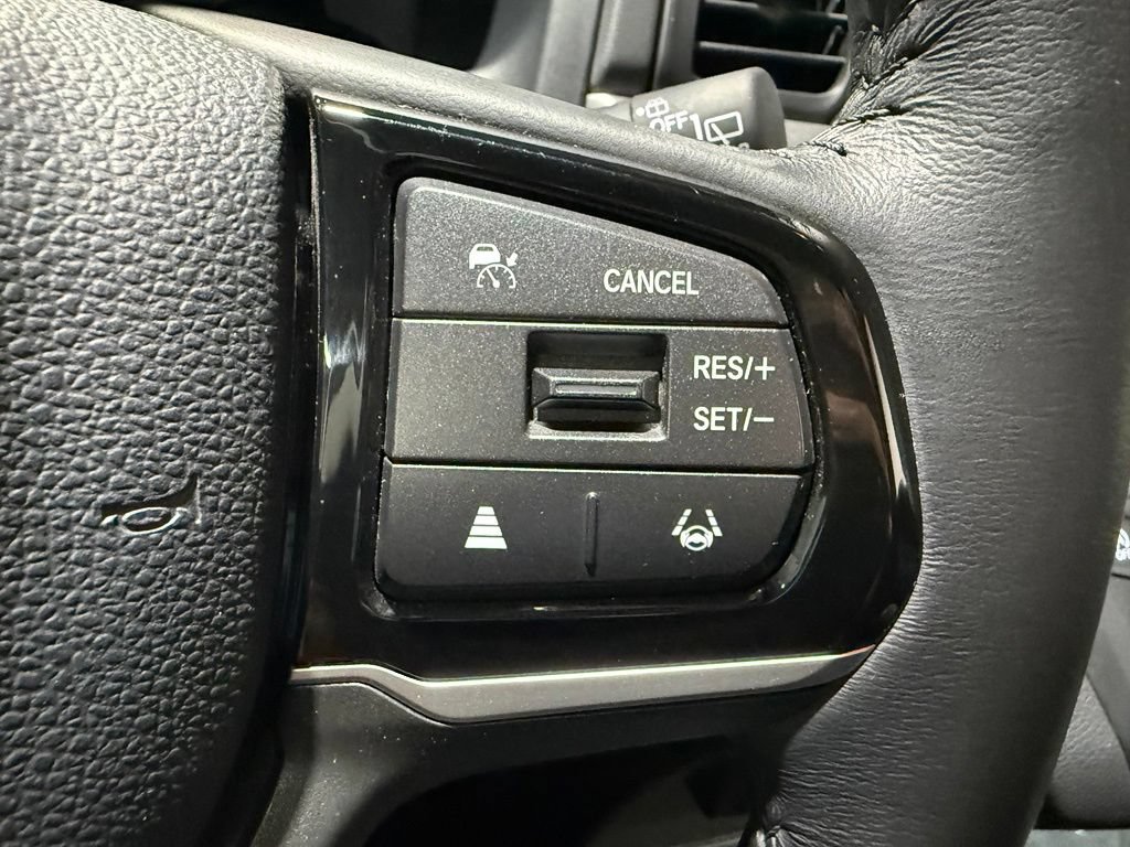 Used 2025 Honda Odyssey EX-L image 18