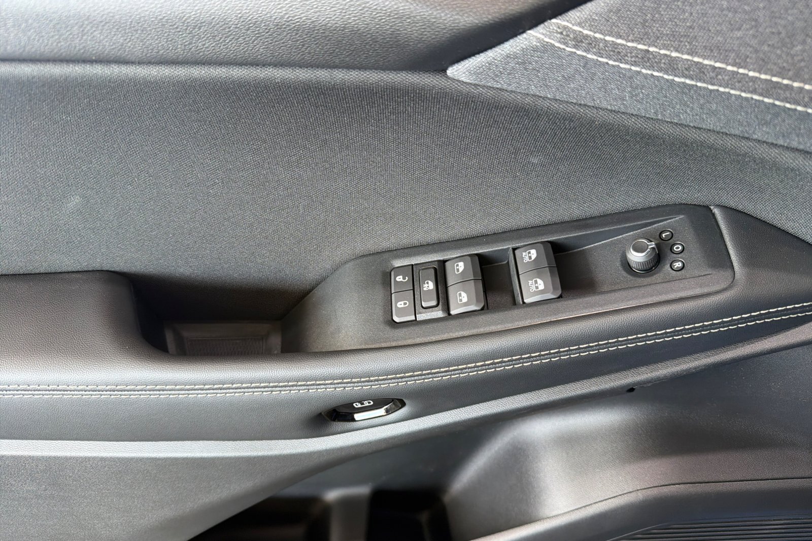 New 2026 Jeep Cherokee Laredo AWD/4WD image 9