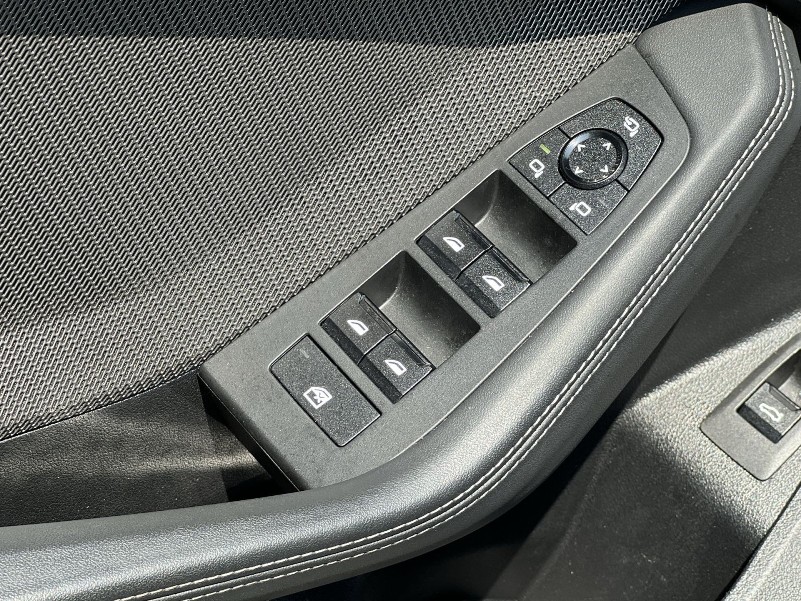 Used 2025 BMW 228i xDrive AWD/4WD image 20