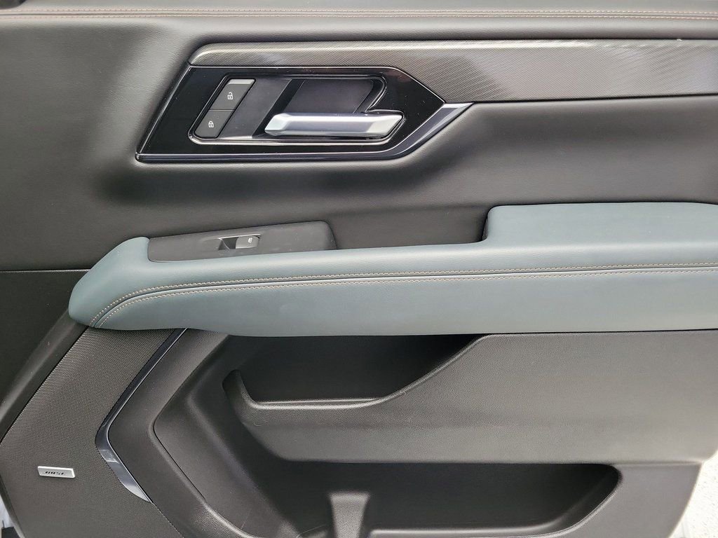 Certified 2025 GMC Yukon XL AT4 w/ AT4 Premium Plus Package image 25