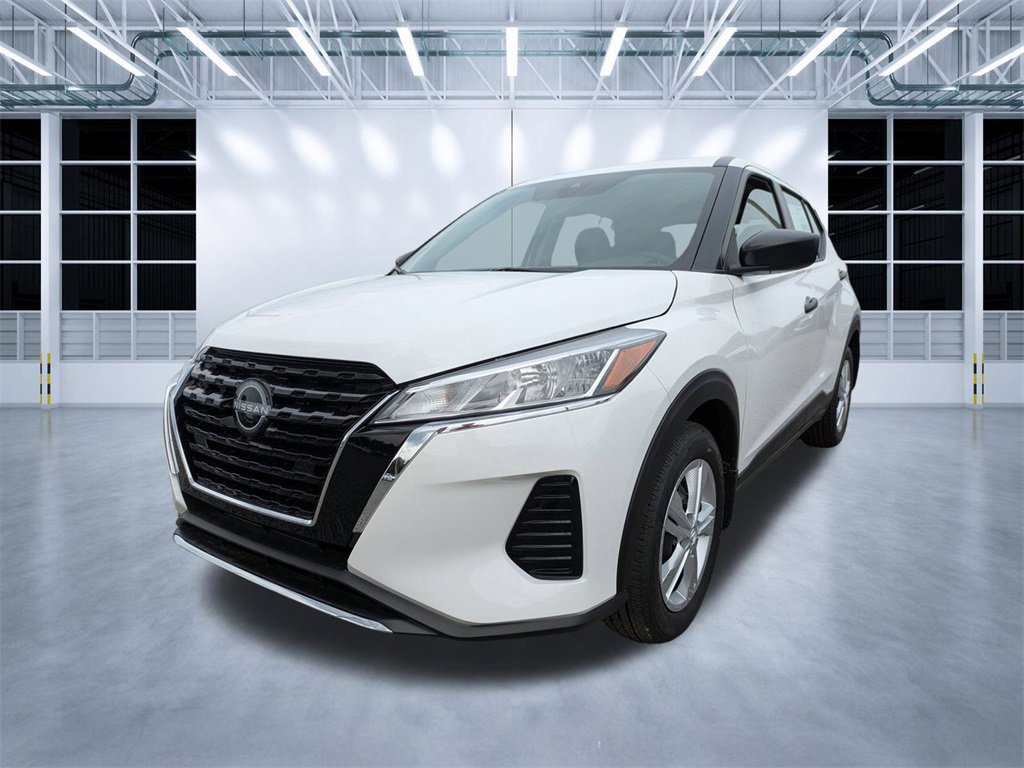 New 2025 Nissan Kicks Play S image 7