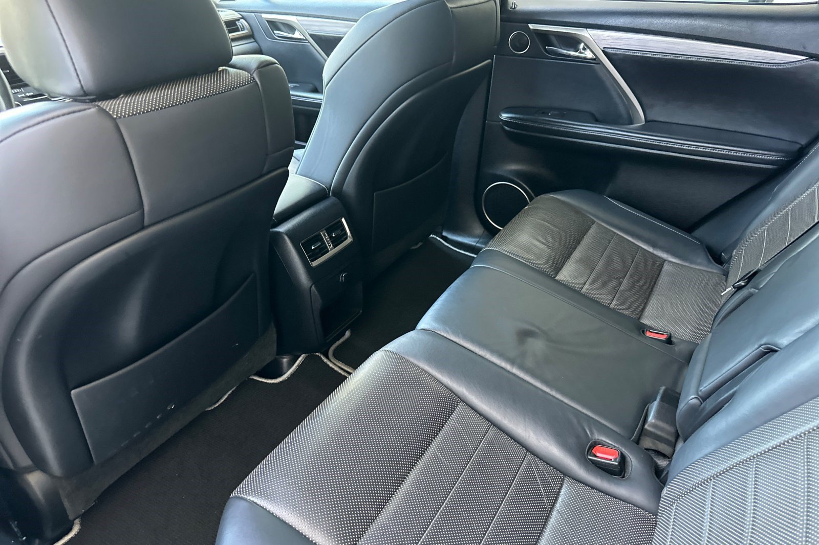 Used 2019 Lexus RX 350 F Sport w/ Navigation Package AWD/4WD image 26