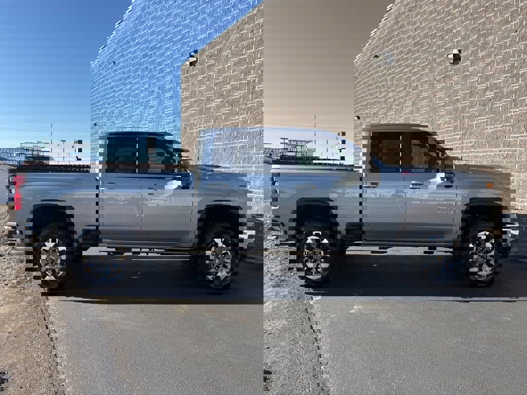 New 2026 Chevrolet Silverado 2500 LT w/ All Star Edition image 4