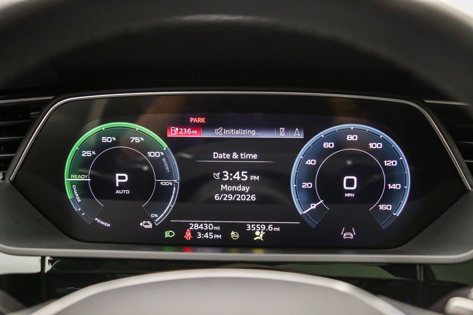 Certified 2024 Audi Q8 e-tron Premium AWD/4WD image 25
