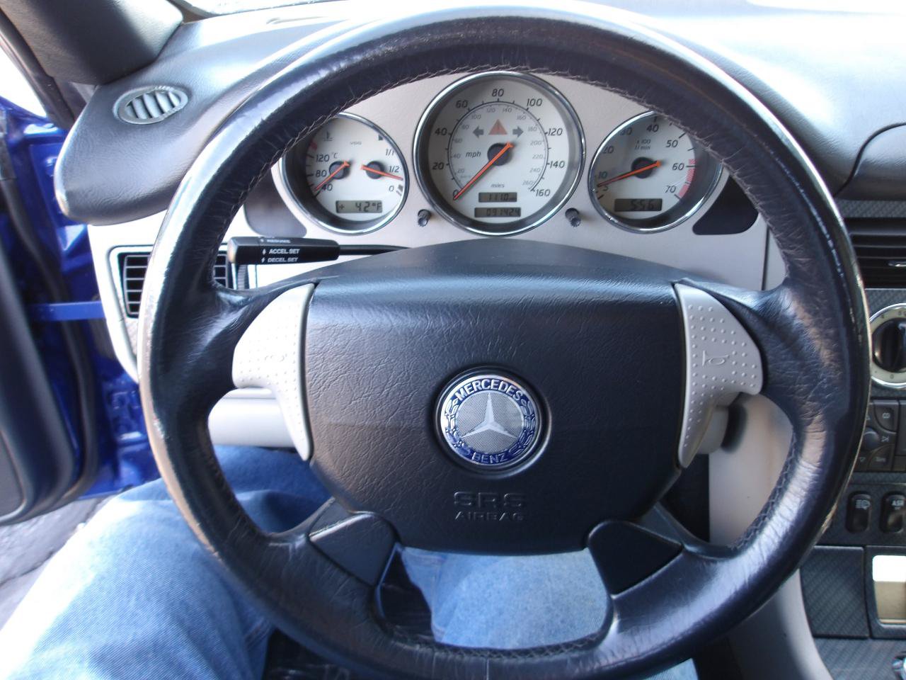 Used 1999 Mercedes-Benz SLK 230 image 11