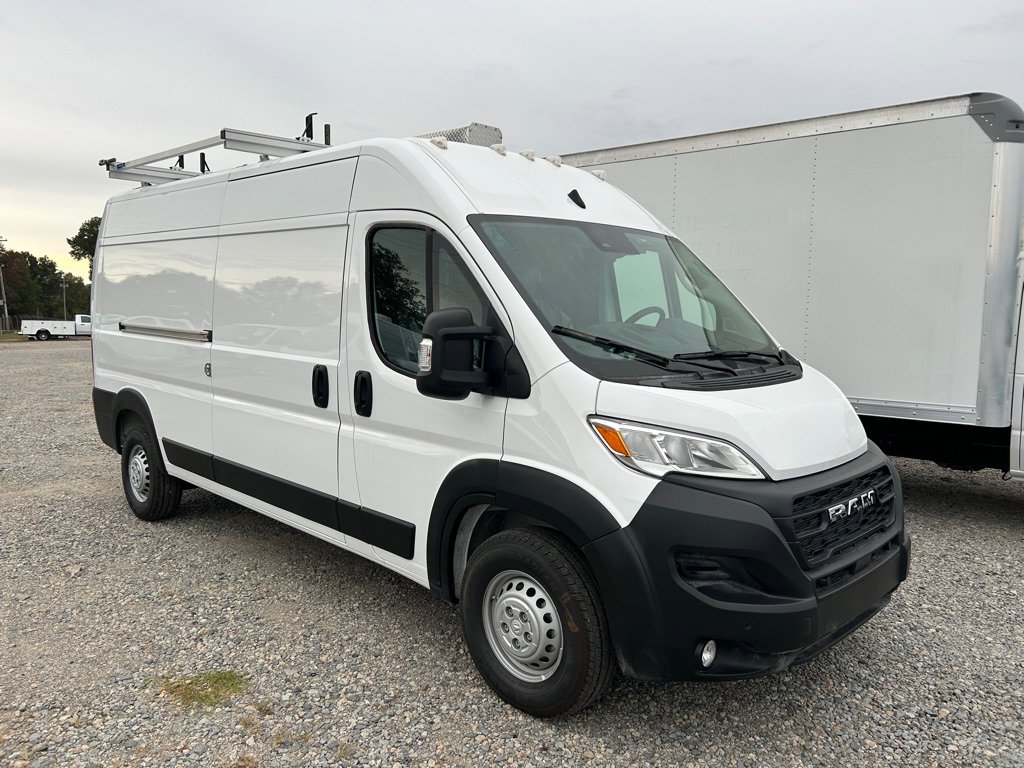 Used 2025 RAM ProMaster 2500 w/ Safety Group image 2