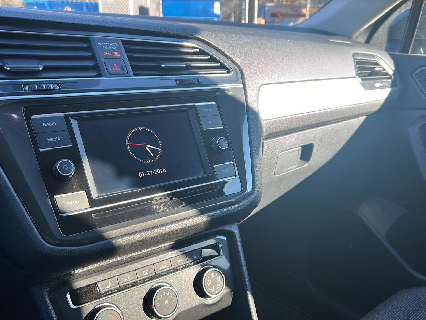 Used 2023 Volkswagen Tiguan S image 14