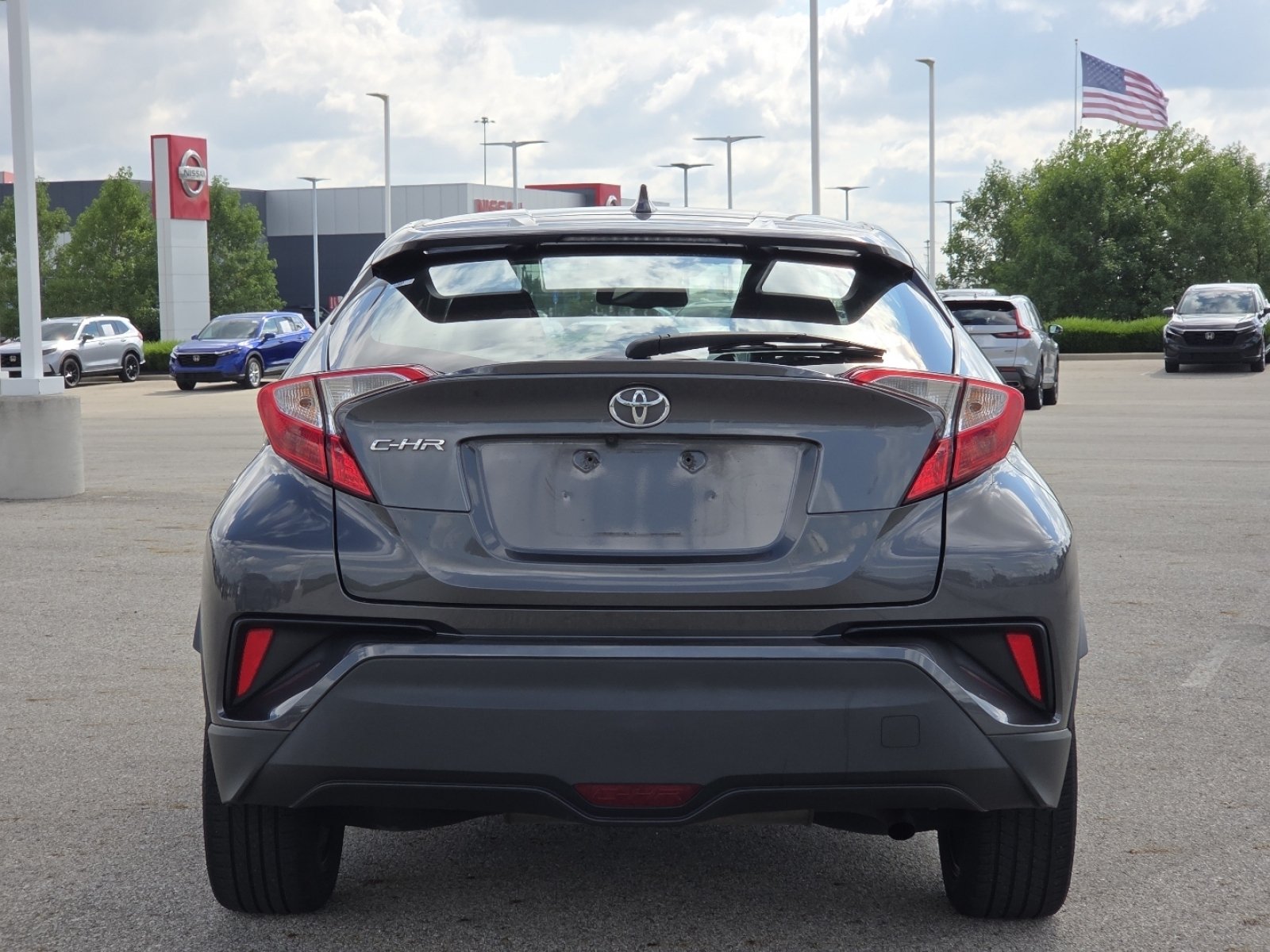 Used 2018 Toyota C-HR XLE FWD image 15