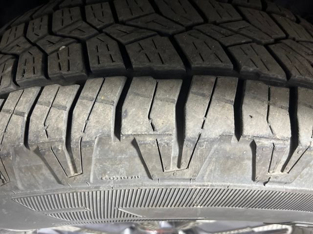 Used 2023 Nissan Titan PRO-4X w/ Off Road Protection Package image 17