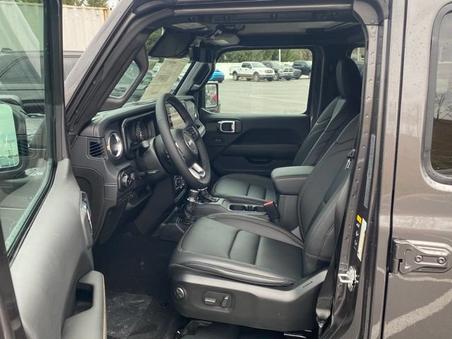 New 2026 Jeep Wrangler Unlimited Sahara AWD/4WD image 15