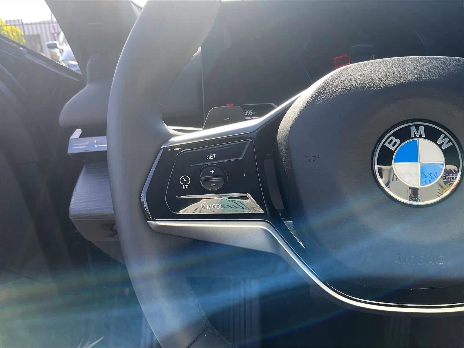 Certified 2026 BMW 530i w/ Premium Package RWD image 21
