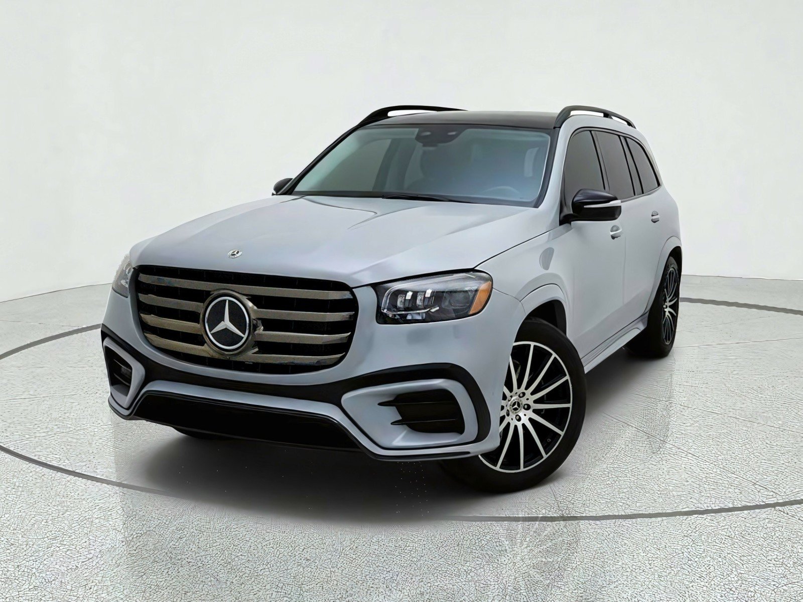 Certified 2024 Mercedes-Benz GLS 450 4MATIC image 2