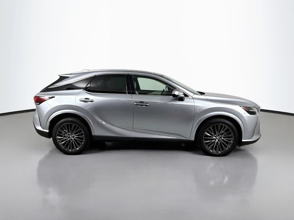 Certified 2023 Lexus RX 350 FWD w/ Cold Area Package image 4
