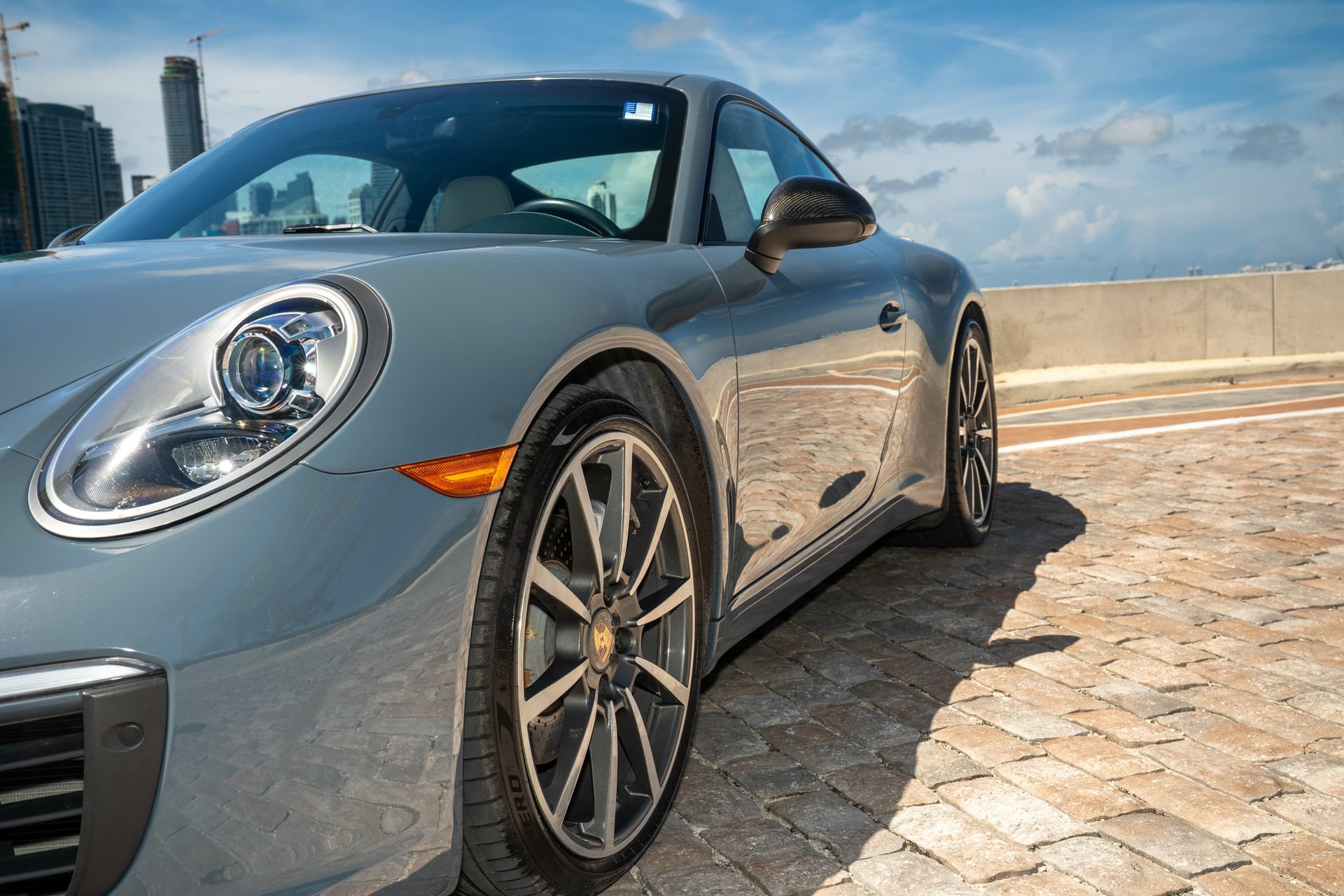 Used 2017 Porsche 911 Carrera RWD image 19