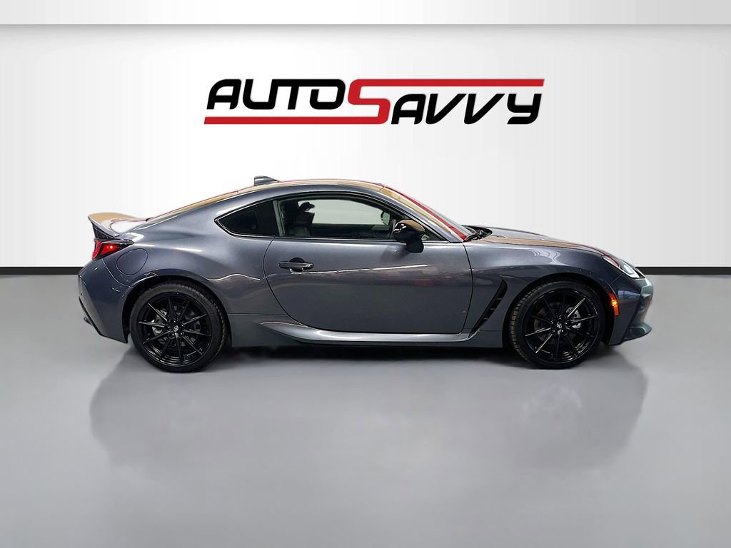 Used 2024 Toyota GR86 Premium image 8