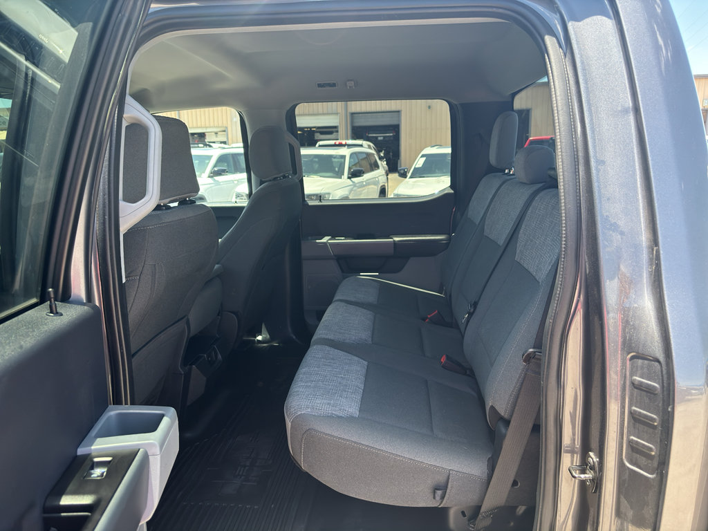 Used 2023 Ford F350 XLT AWD/4WD image 16