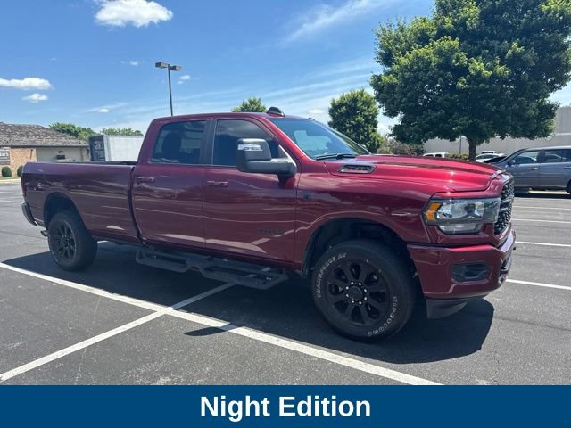 Used 2024 RAM 2500 Big Horn w/ Night Edition AWD/4WD image 4