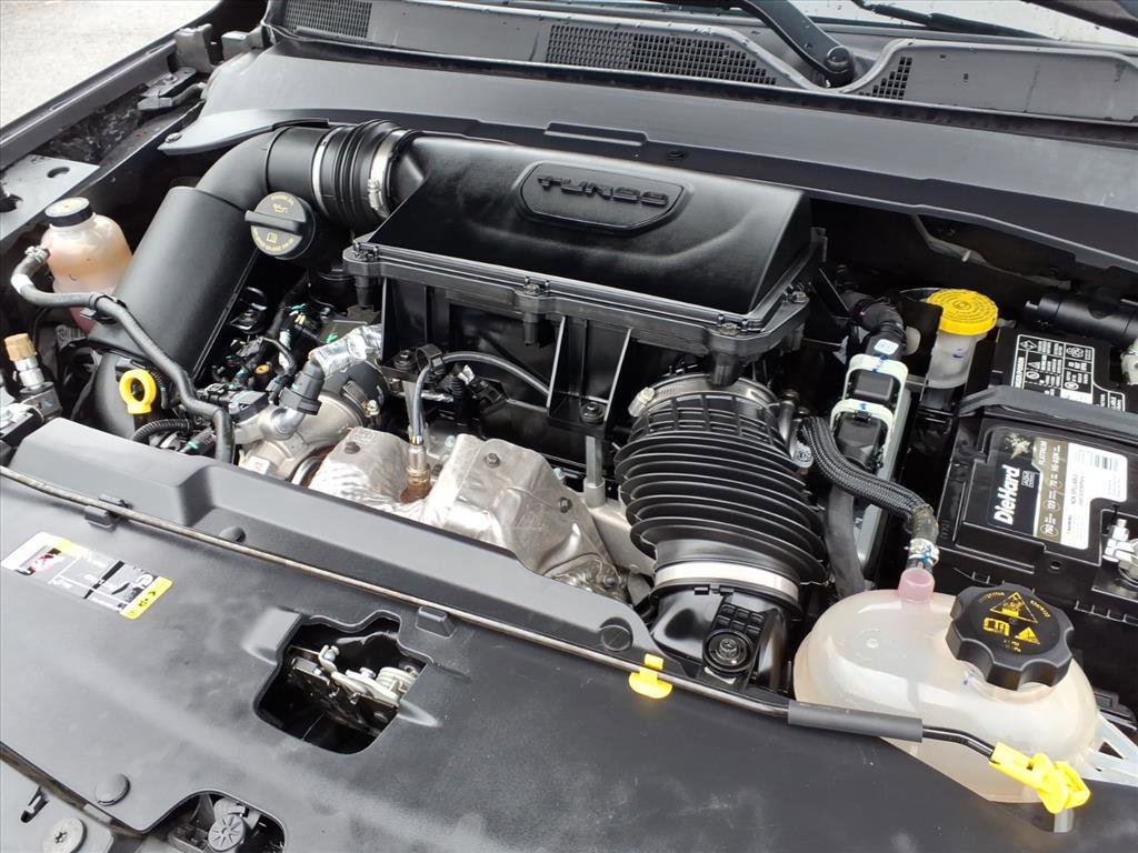 Used 2024 Jeep Compass Latitude image 11