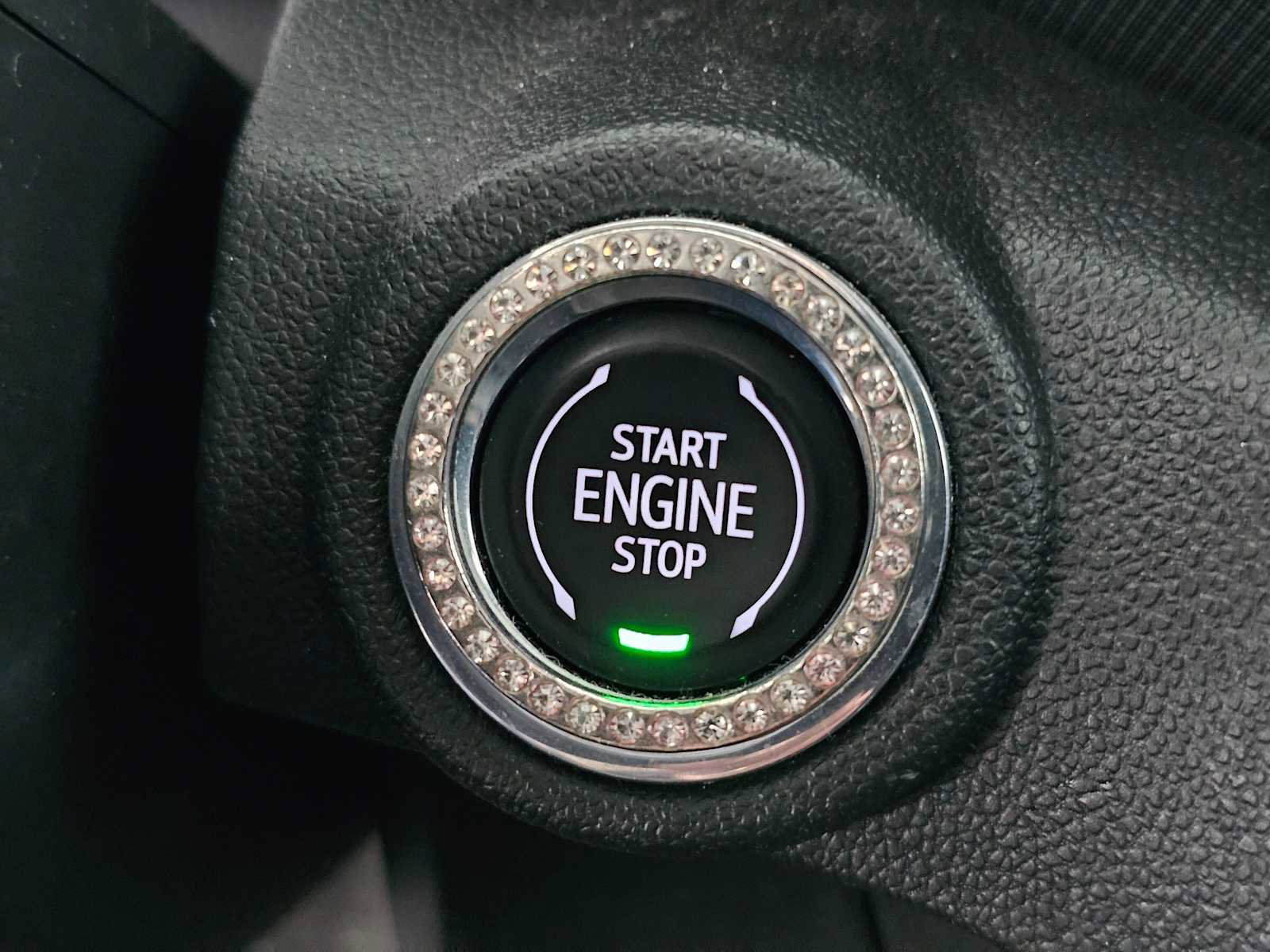 Used 2022 Chevrolet TrailBlazer LT image 29