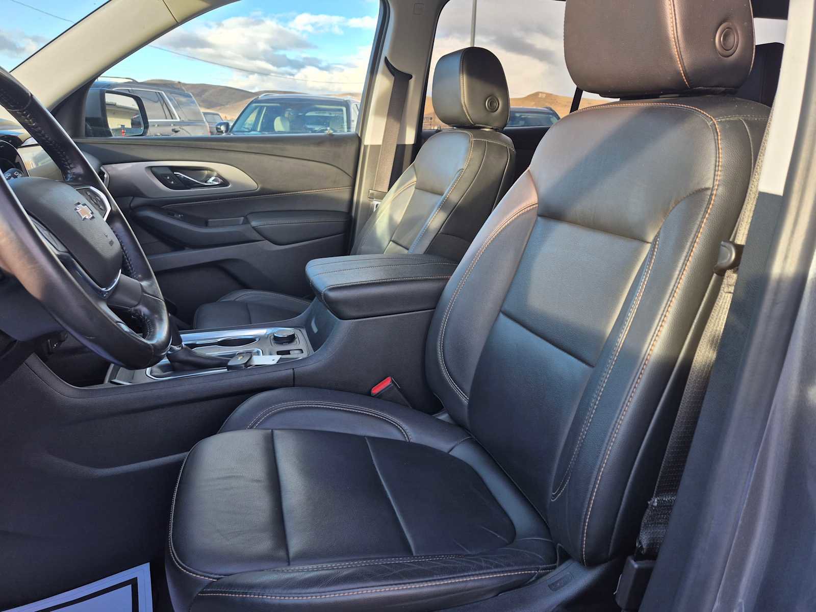 Used 2019 Chevrolet Traverse LT image 21