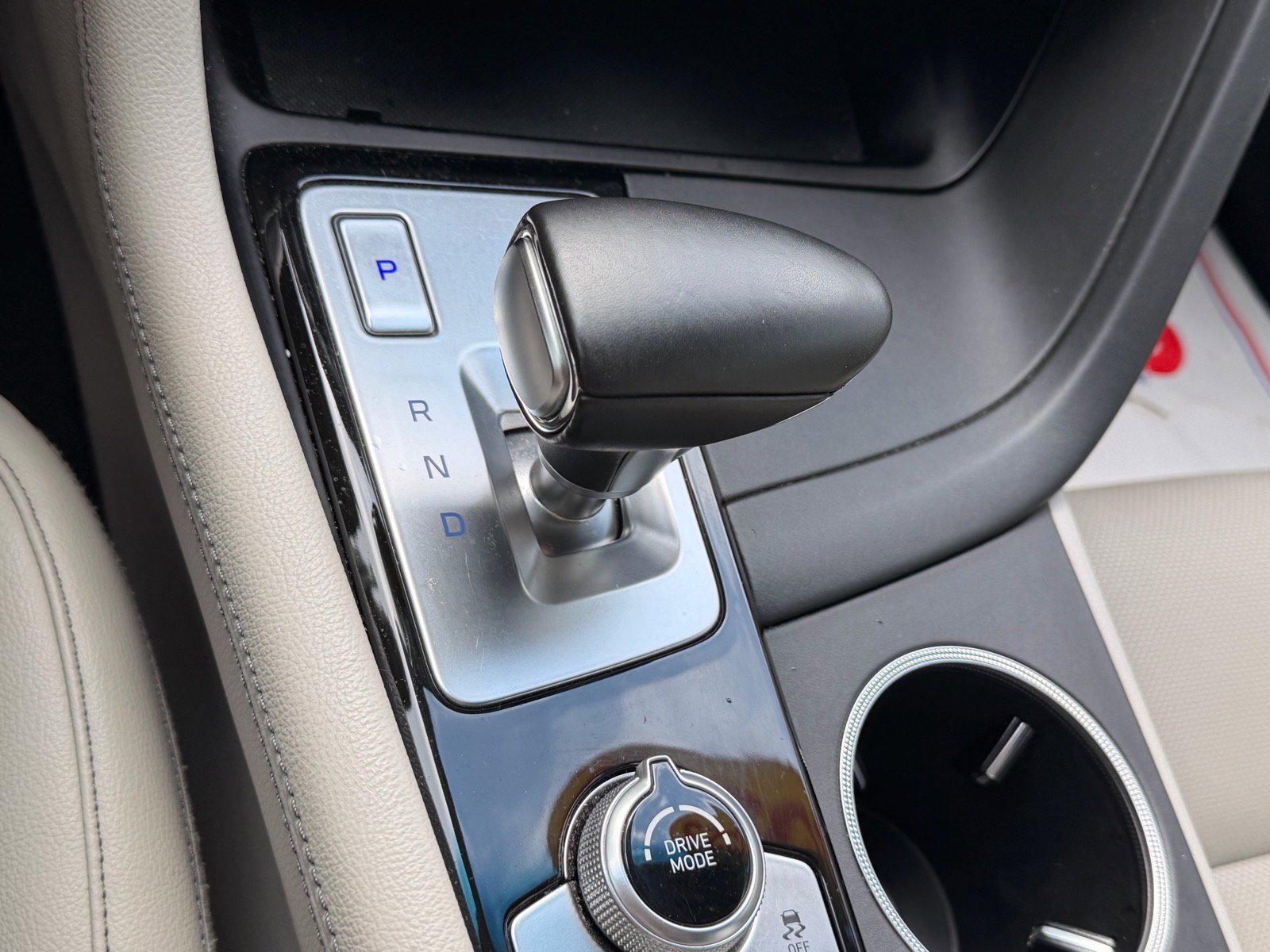 Used 2023 Genesis G70 2.0T AWD/4WD image 22