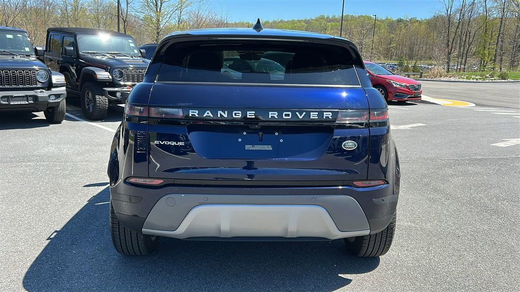 Used 2023 Land Rover Range Rover Evoque SE AWD/4WD image 5