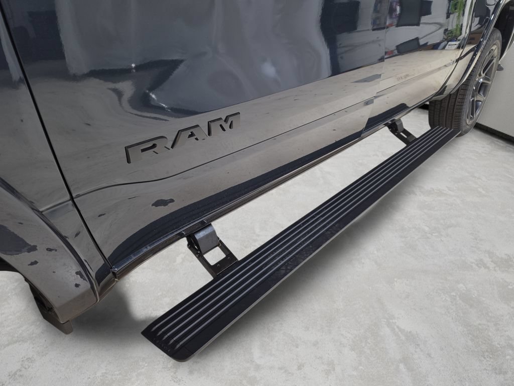 New 2027 RAM 1500 Laramie w/ Night Edition AWD/4WD image 34