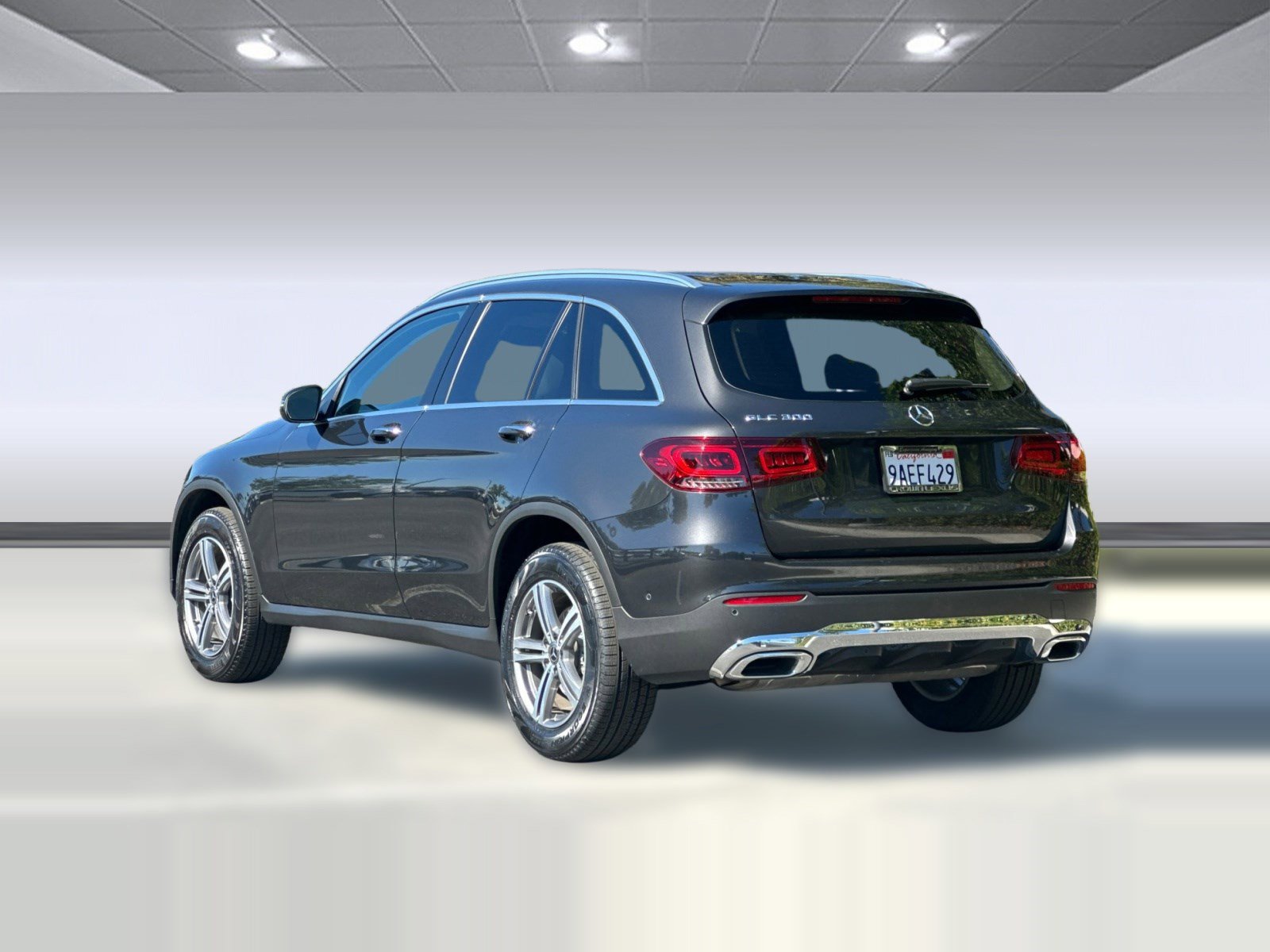 Used 2022 Mercedes-Benz GLC 300 image 3