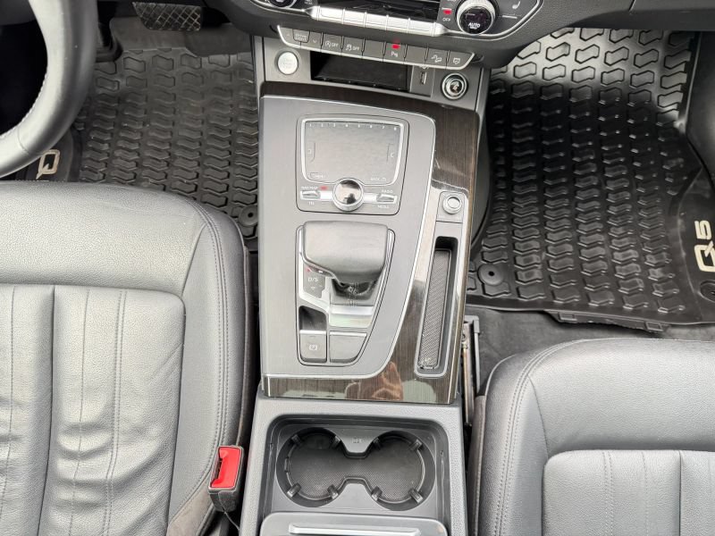 Used 2018 Audi Q5 2.0T Premium Plus AWD/4WD image 25