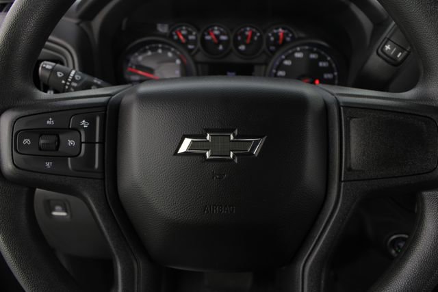 Used 2024 Chevrolet Silverado 1500 Custom Trail Boss w/ LPO, Dark Essentials Package image 12