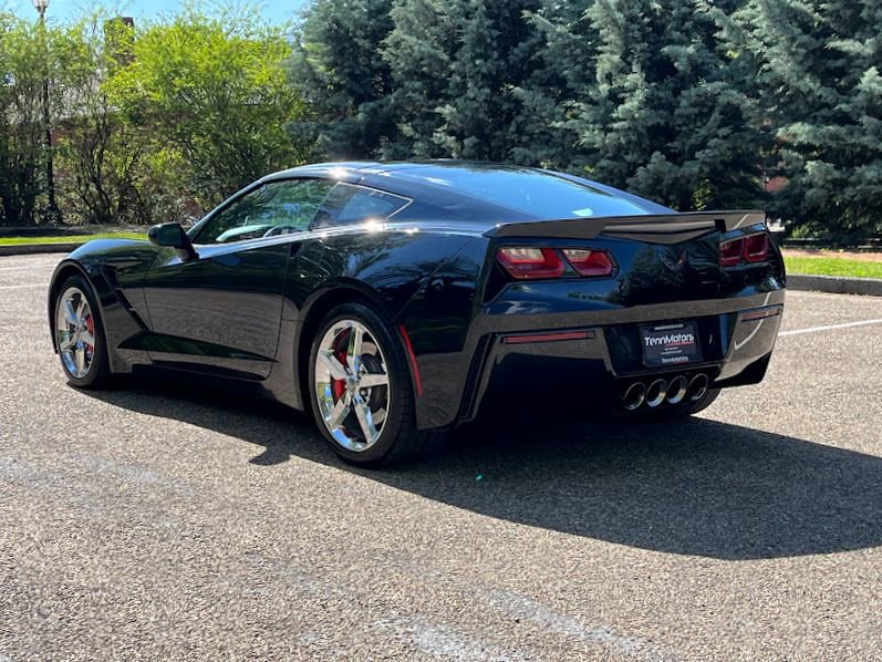 Used 2014 Chevrolet Corvette Stingray Coupe w/ 3LT Preferred Equipment Group image 21