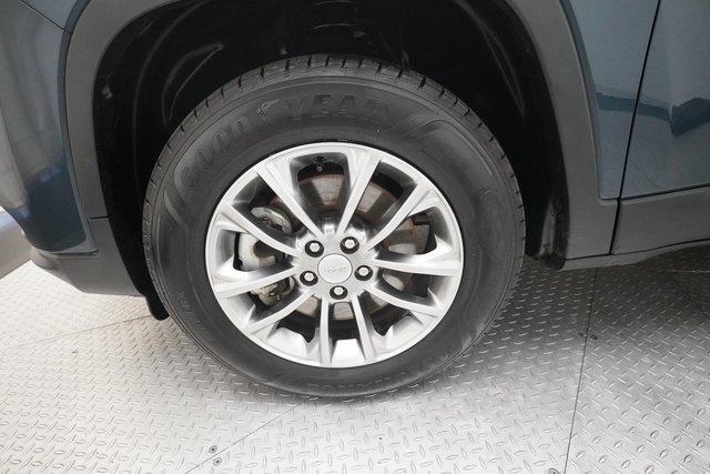 Used 2021 Jeep Cherokee Latitude Lux image 26