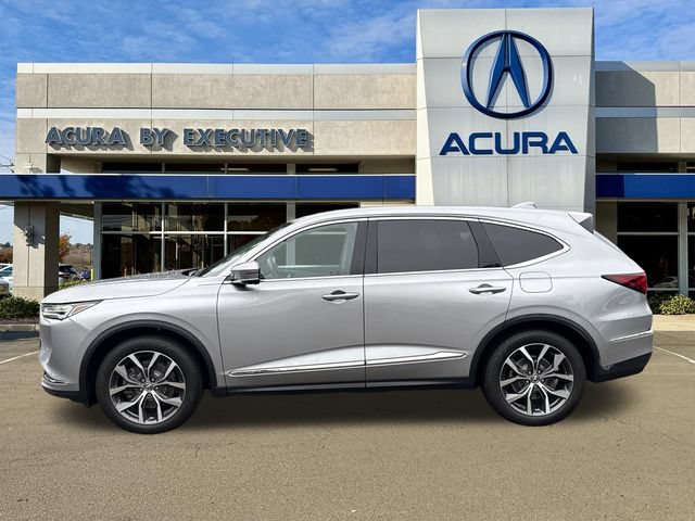 Certified 2023 Acura MDX w/ Technology Package AWD/4WD image 4