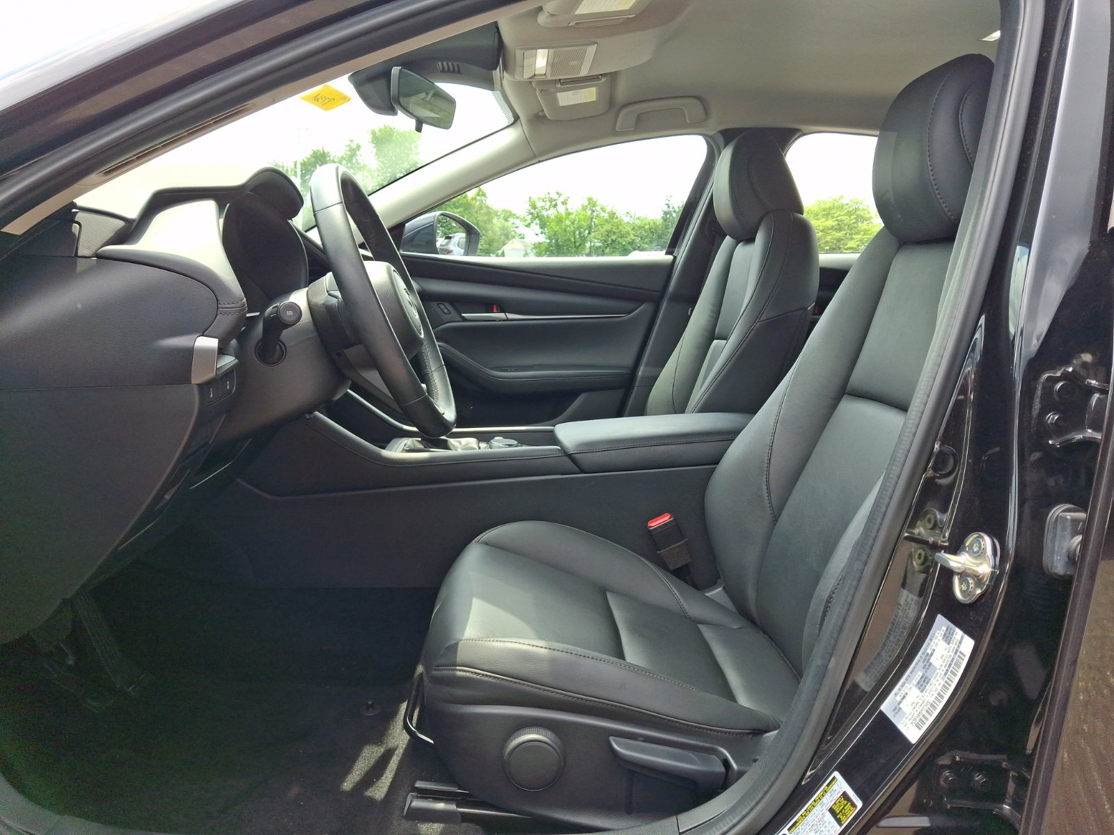 Certified 2023 MAZDA MAZDA3 s FWD image 14