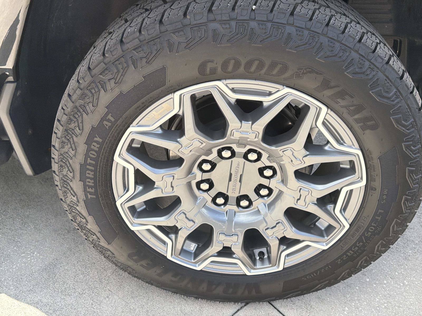 Used 2026 GMC Hummer EV SUV AWD/4WD image 10